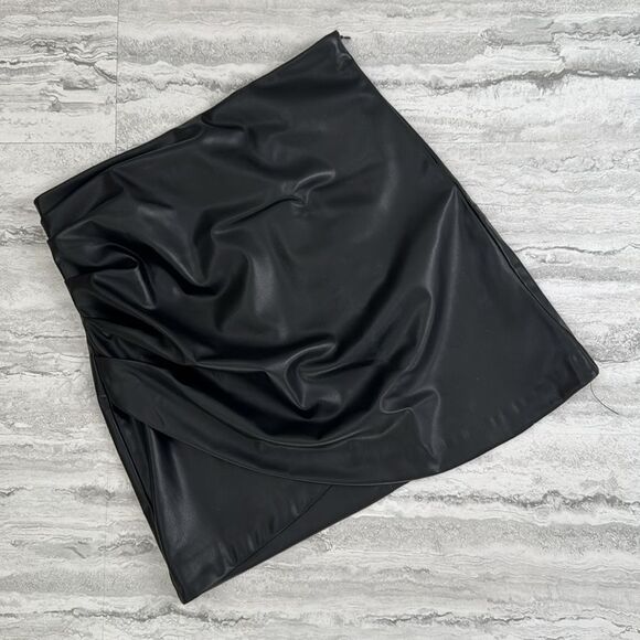 ZARA Faux Leather Wrap Skirt - Picture 5 of 7